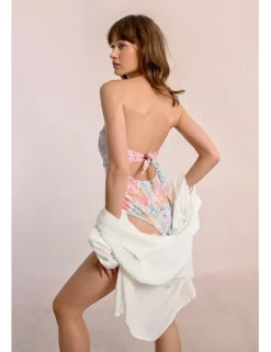 Bañador con estampado y abertura