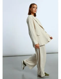 Blazer de manga larga con cuello y solapa