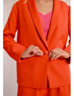 Blazer de manga larga con cuello y solapa