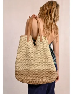 Bolso de rafia trenzada