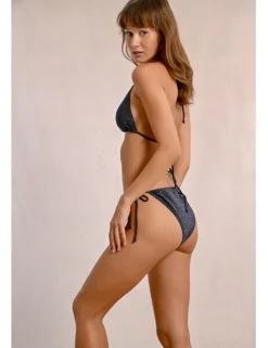 Braguita de bikini en tejido brillante con lazada