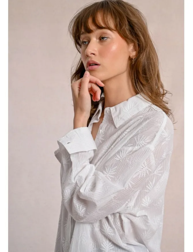 Camisa de manga larga con detalles bordados