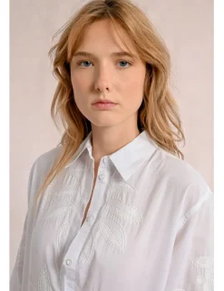 Camisa de manga larga con detalles bordados