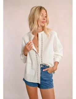 Camisa de manga larga detalles bordados