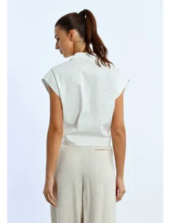 Camisa de manga mariposa con lazada