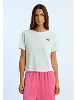 Camiseta de manga corta detalle corazones