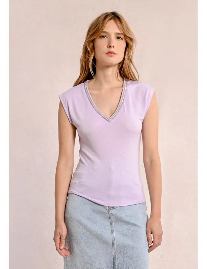 Camiseta de manga corta detalle ribete