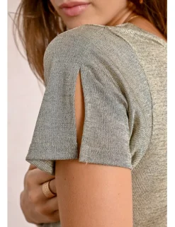 Camiseta de manga corta en tejido brillante