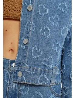 Cazadora vaquera de manga larga detalle corazones
