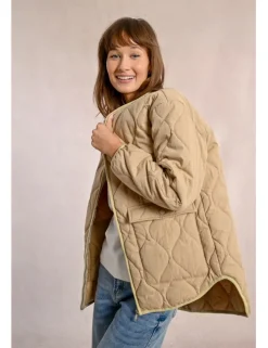 Chaqueta de manga larga en tejido acolchado