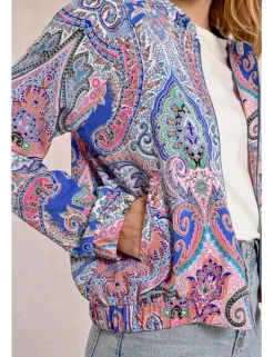 Chaqueta tipo bomber con estampado