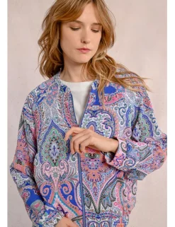 Chaqueta tipo bomber con estampado