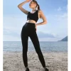Conjunto de top y mallas deportivas