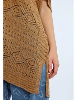 Cárdigan estilo kimono de crochet