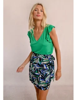 Falda corta con estampado y lazada