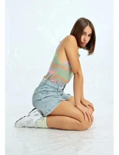 Falda corta vaquera estampado lunares