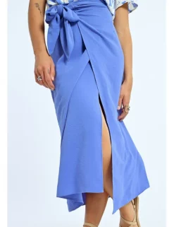 Falda midi con lazada