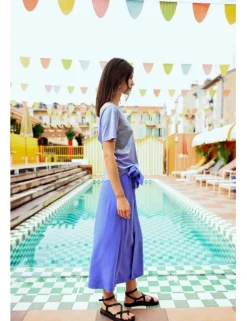 Falda midi con lazada