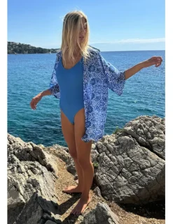 Kimono de manga corta con estampado