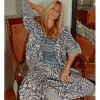Kimono de manga larga con lazada y estampado