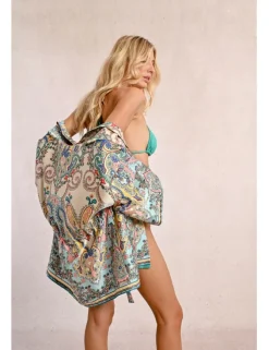 Kimono de manga larga con lazada y estampado