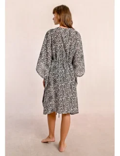 Kimono de manga mariposa con estampado