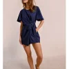 Mono corto con lazada