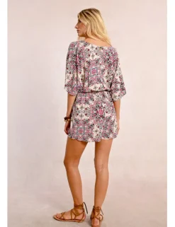 Mono corto con lazada y estampado