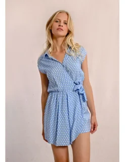 Mono corto con lazada y lunares