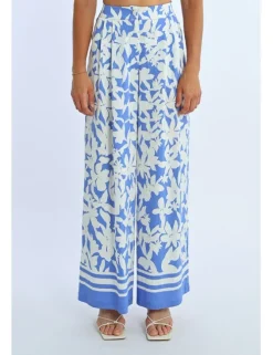 Pantalón largo amplio con estampado floral