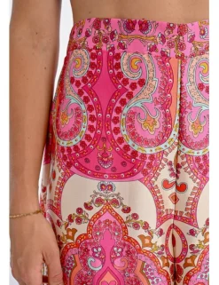 Pantalón largo con estampado