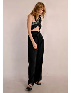 Pantalón largo con lazada y pliegues