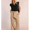 Pantalón largo con lazada y pliegues