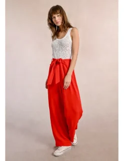 Pantalón largo con lazada y pliegues