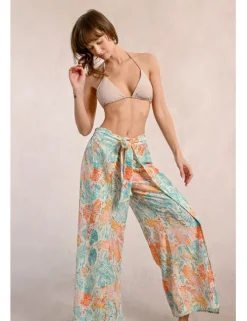 Pantalón largo con lazada y estampado