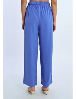 Pantalón largo perneras anchas