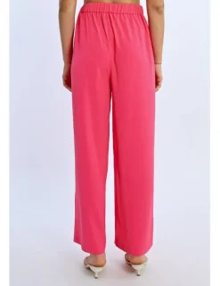 Pantalón largo perneras anchas