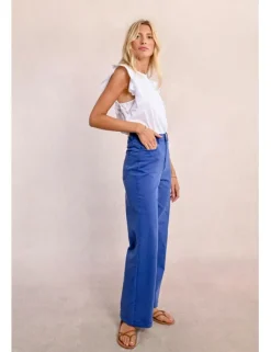 Pantalón largo perneras rectas