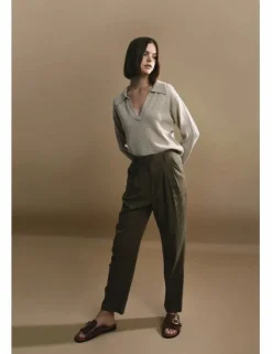 Pantalón tobillero con pliegues