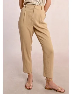 Pantalón tobillero detalle pliegues