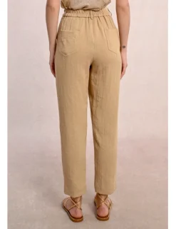 Pantalón tobillero detalle pliegues