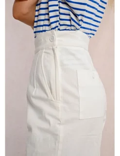 Pantalón tobillero tiro muy alto