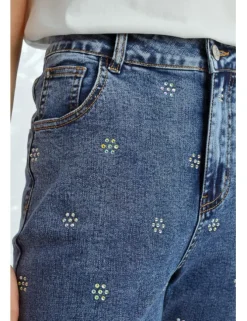 Pantalón tobillero vaquero estampado flores