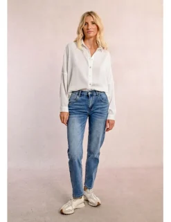 Pantalón vaquero estilo ¨mom¨