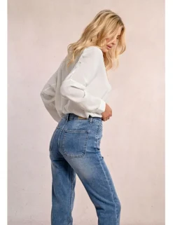 Pantalón vaquero estilo ¨mom¨