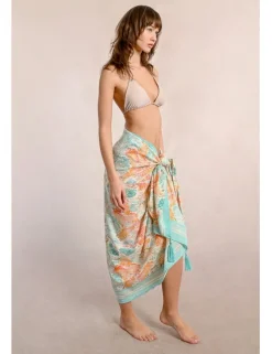 Pareo largo con estampado