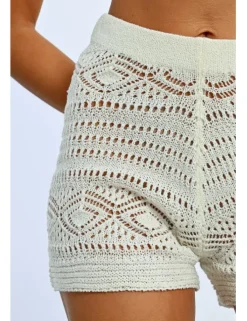 Short corto de crochet