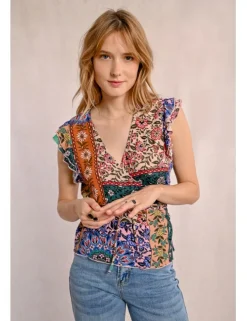 Top de manga corta con estampado