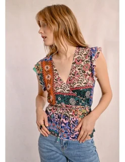 Top de manga corta con estampado