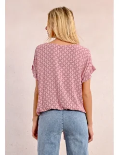 Top de manga corta con lazada y estampado
